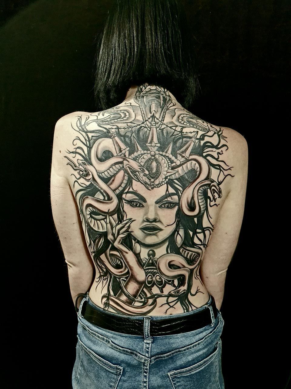 Tattoo von voodoo Island Tattoo