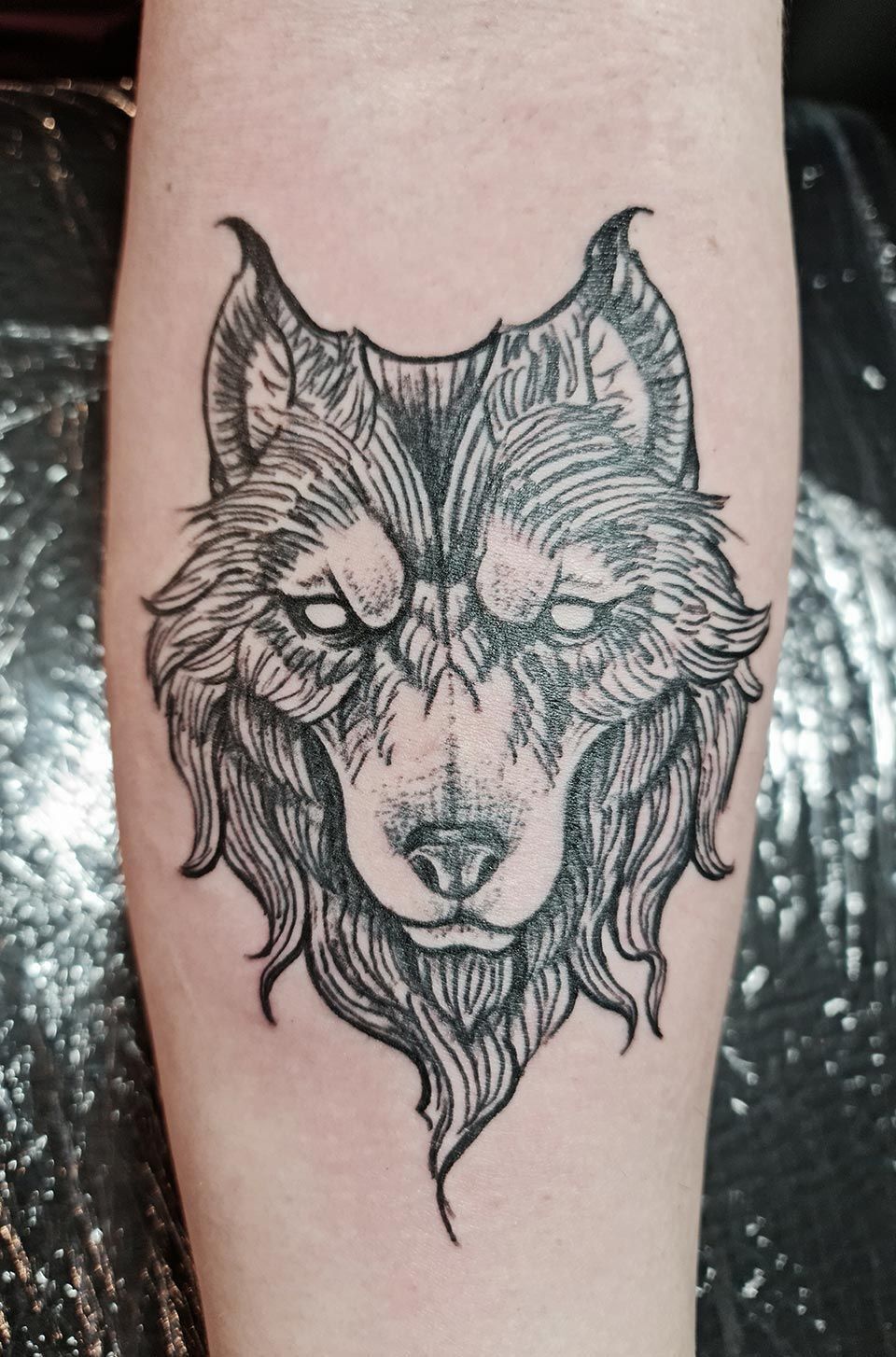 Fineline Tattoo stechen lassen von voodoo Island Tattoo