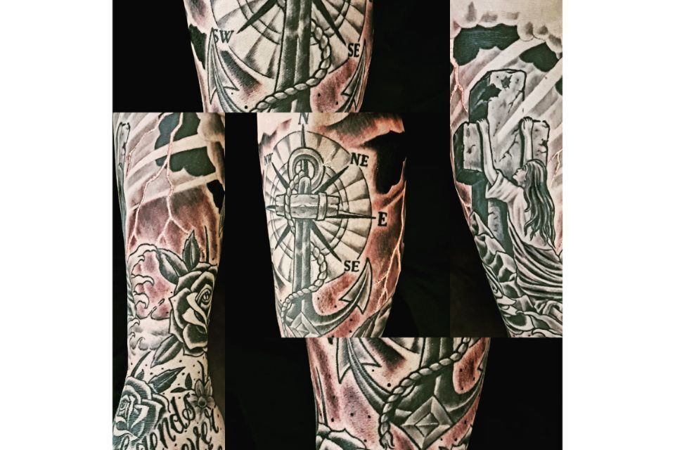 Anker und Rose tatowiert  von  voodoo Island Tattoo