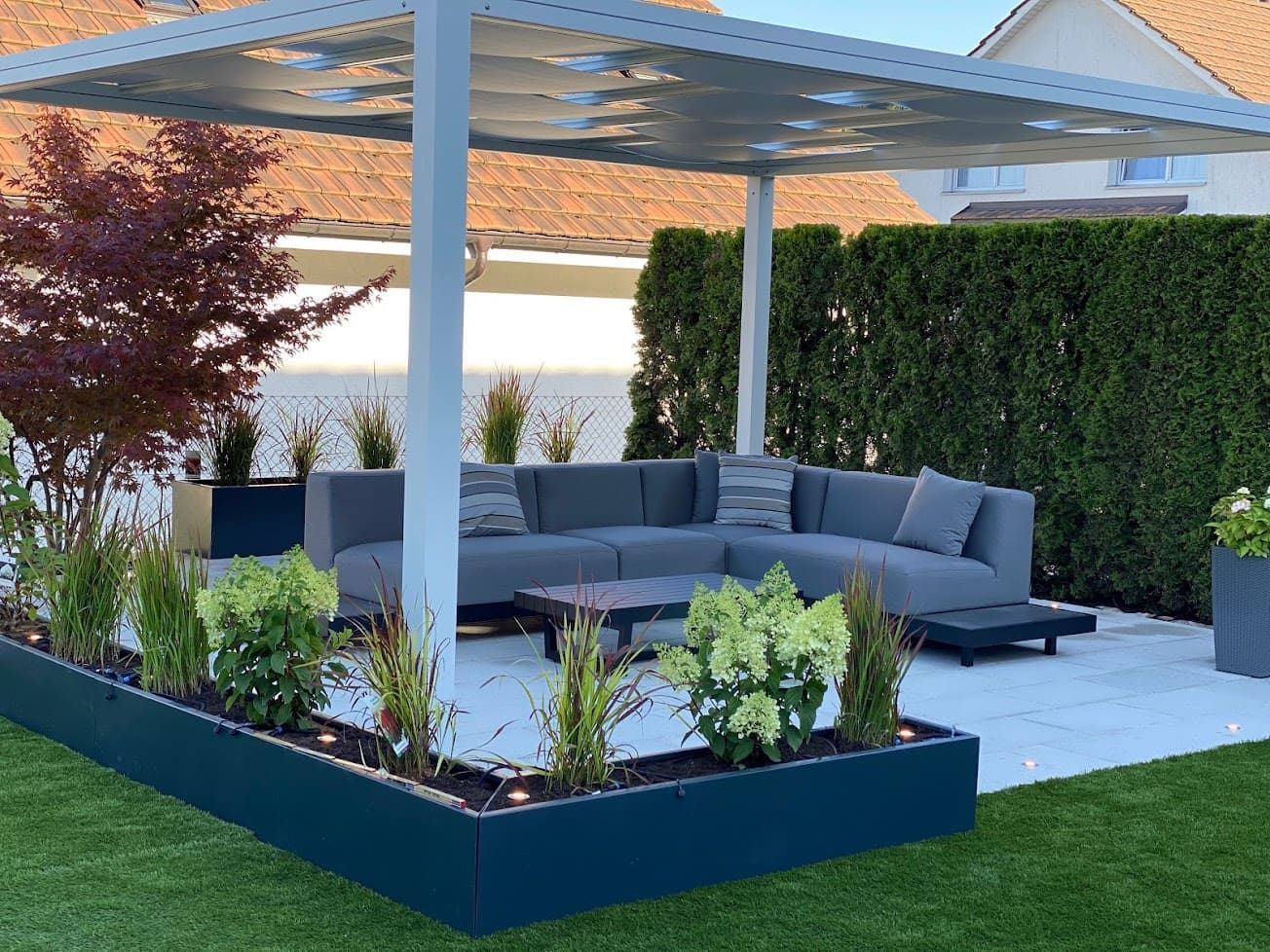 Gartenpflege & Bepflanzungen - Demiri Gartenbau GmbH - Dübendorf