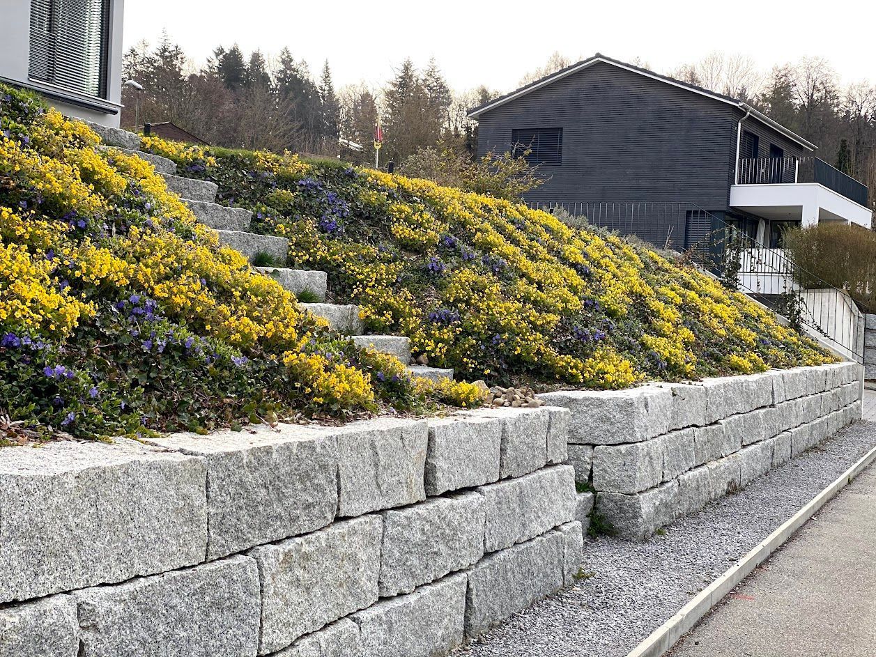 Gartenpflege & Bepflanzungen - Demiri Gartenbau GmbH - Dübendorf