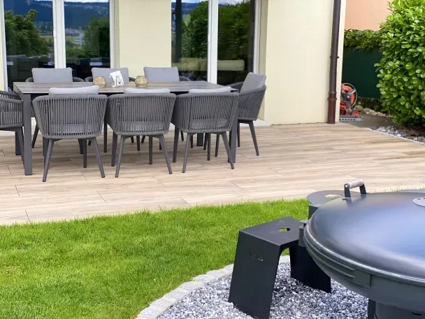Gartenpflege & Bepflanzungen - Demiri Gartenbau GmbH - Dübendorf