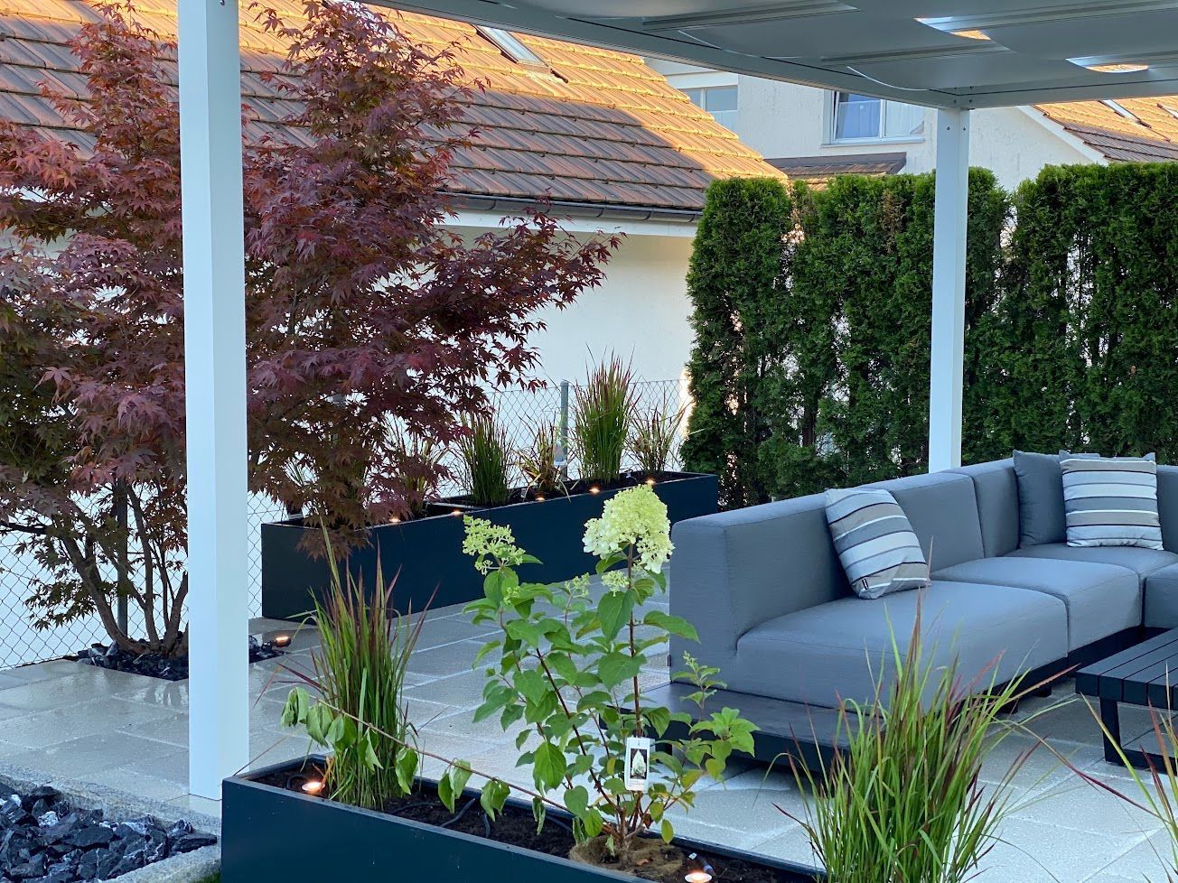 Gartenpflege & Bepflanzungen - Demiri Gartenbau GmbH - Dübendorf