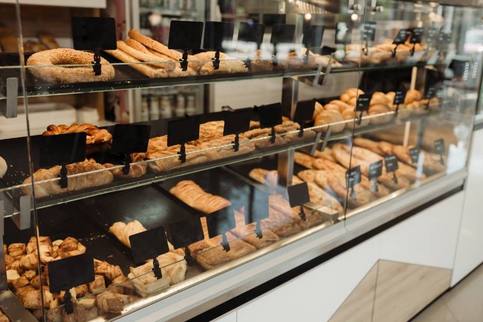 Frisches Brot und Gebäck in der Bäckerei-Konditorei & Café Pascal Doblerin der Bäckerei-Konditorei & Café Pascal Dobler