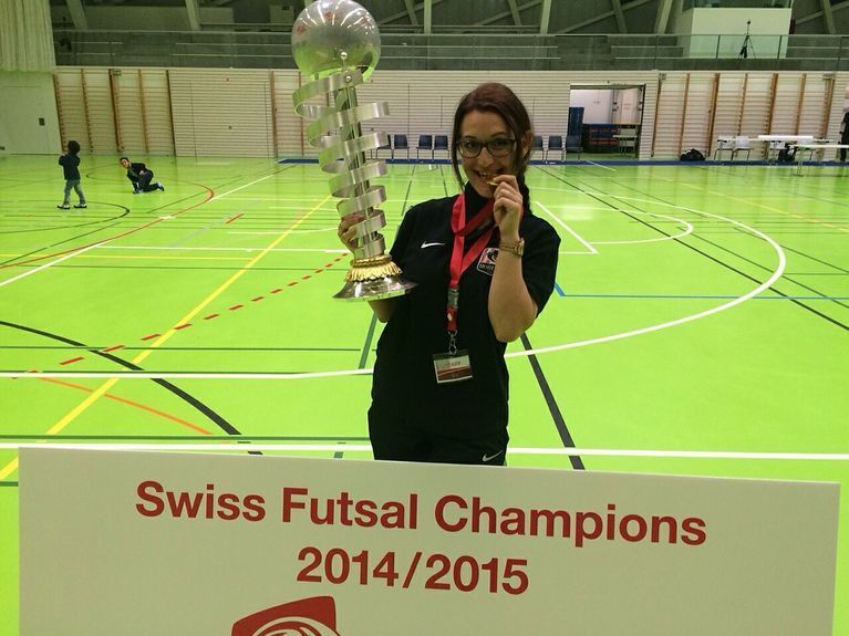 Mobulu Uni Bern: CHAMPION SUISSE de Futsal 2014-2015