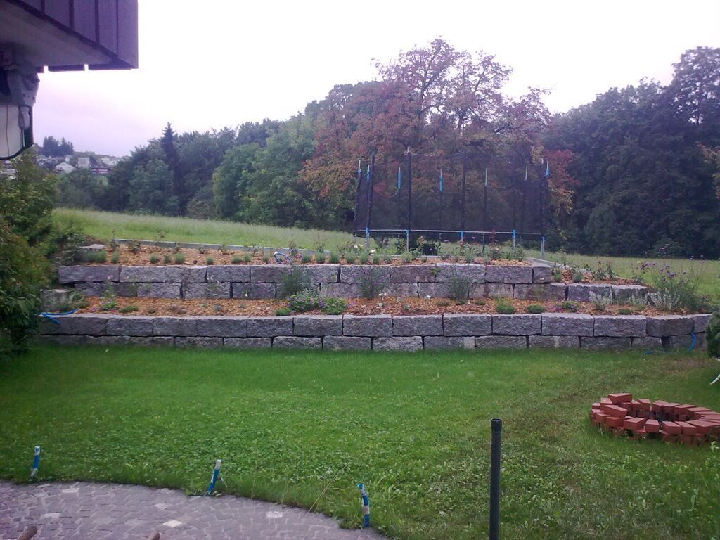 Erich Kälin Gartenbau und Gartenpflege in Bäch Schwyz