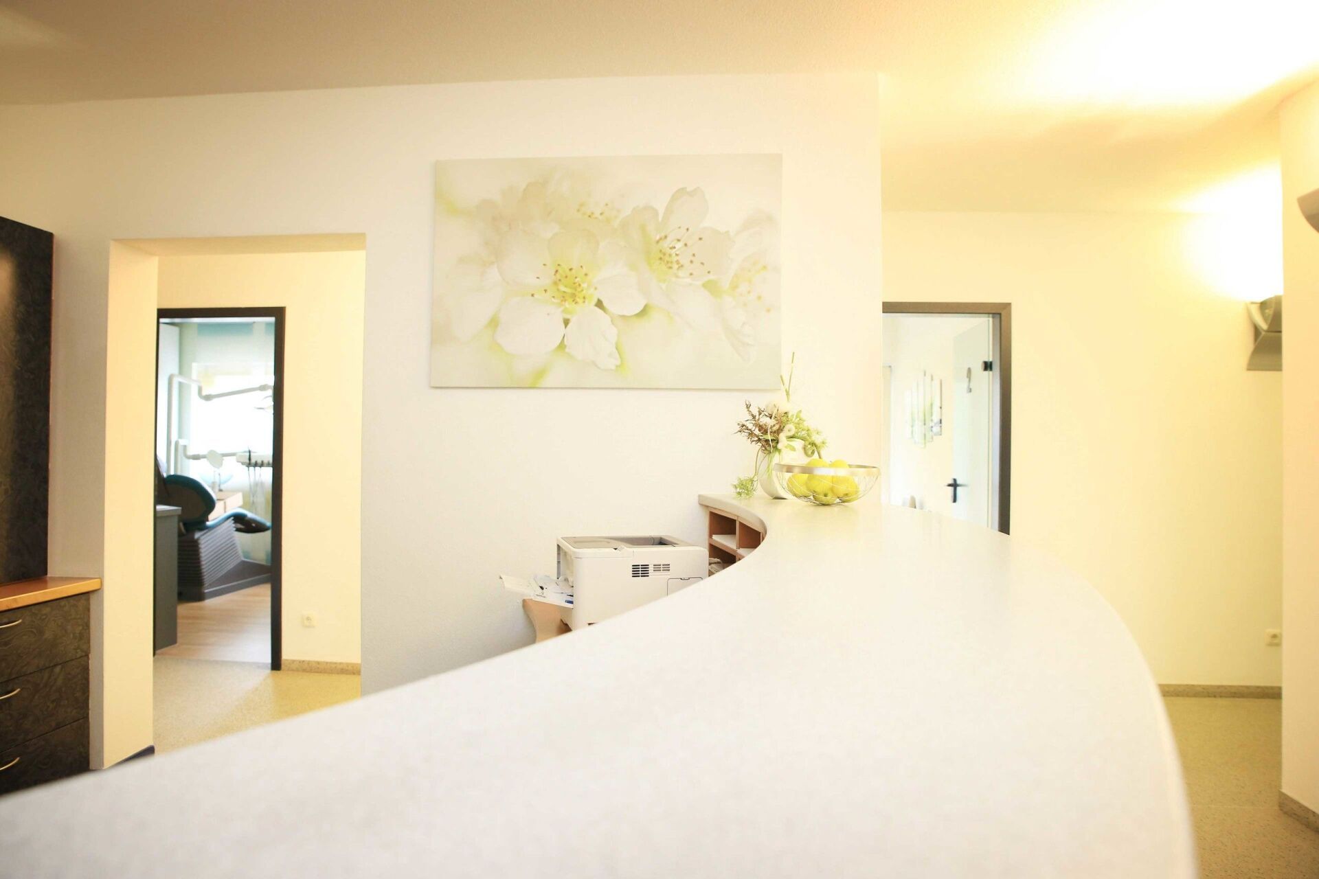 Zahnarztpraxis Koellner Empfangsbereich