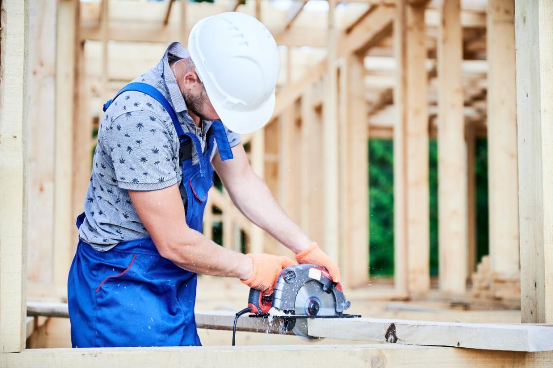 Icono de marcador de posición gris claro con un sol y montañas sobre fondo blanco
