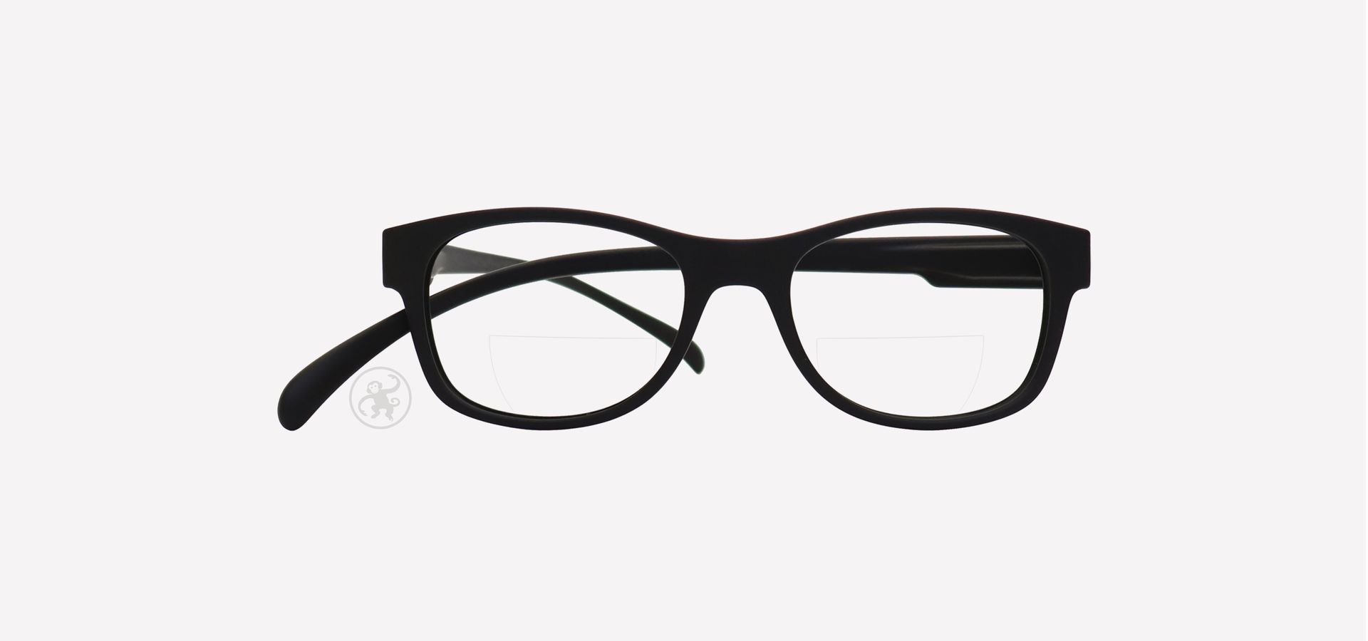Schwarze Brille auf weißem Hintergrund.