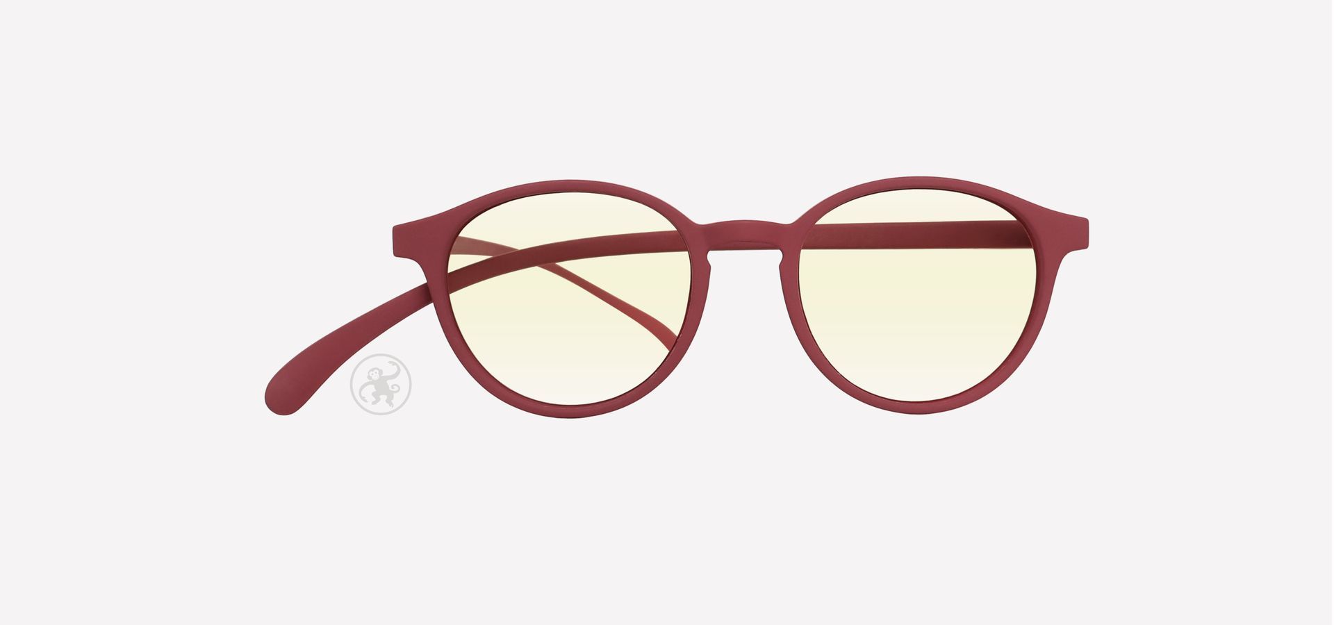 Rote panto Lesebrille mit Blaufilter von vorne auf hellem Hintergrund.