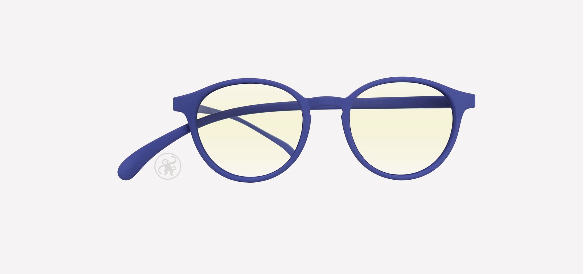 Blaue panto Lesebrille mit Blaufilter von vorne auf hellem Hintergrund.