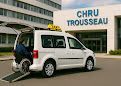 Transport d'un patient l'hôpital CHRU Trousseau.