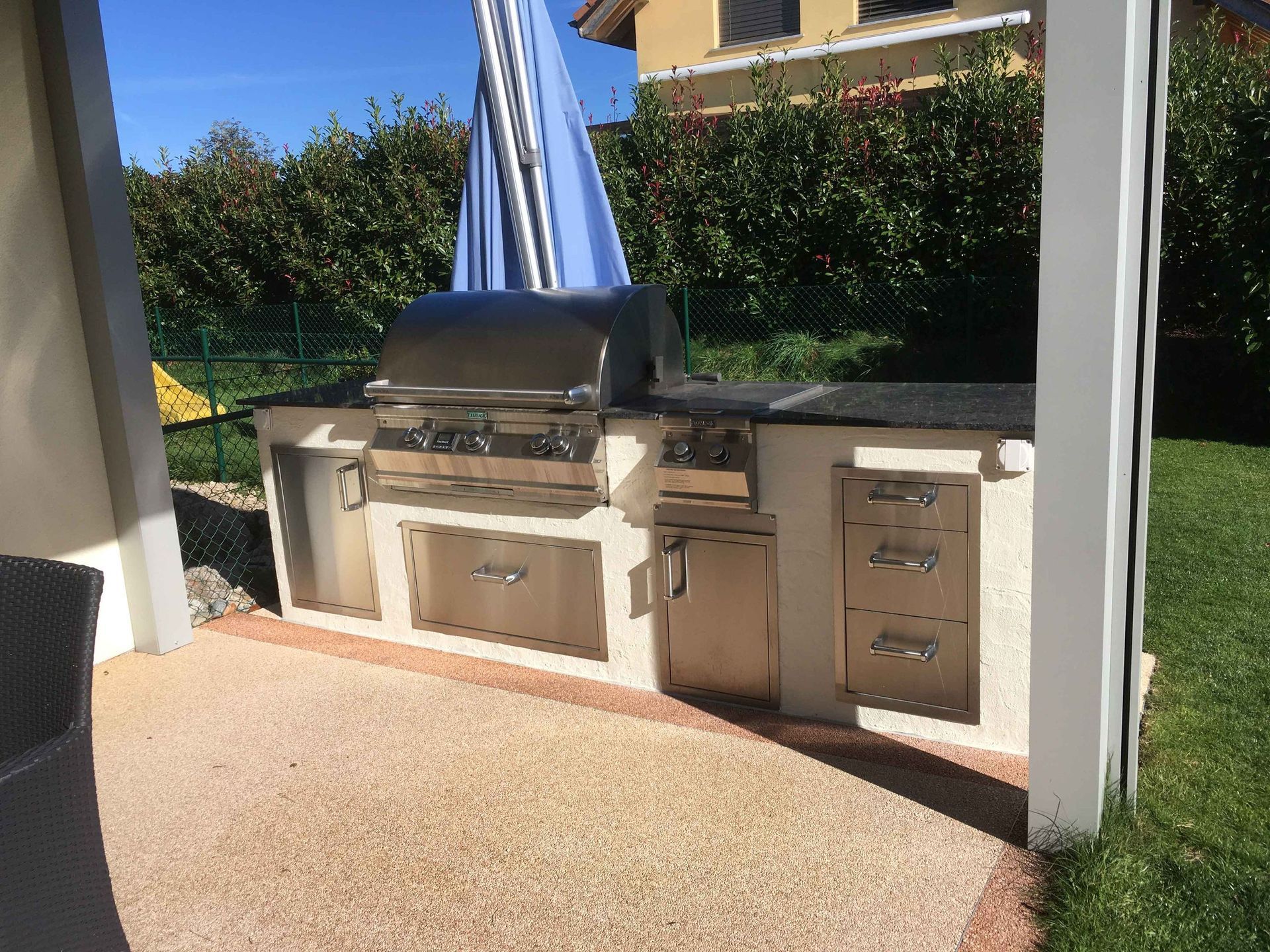 Jacques Freymond - maçonnerie - terrassement - carrelages - dalles - Belmont