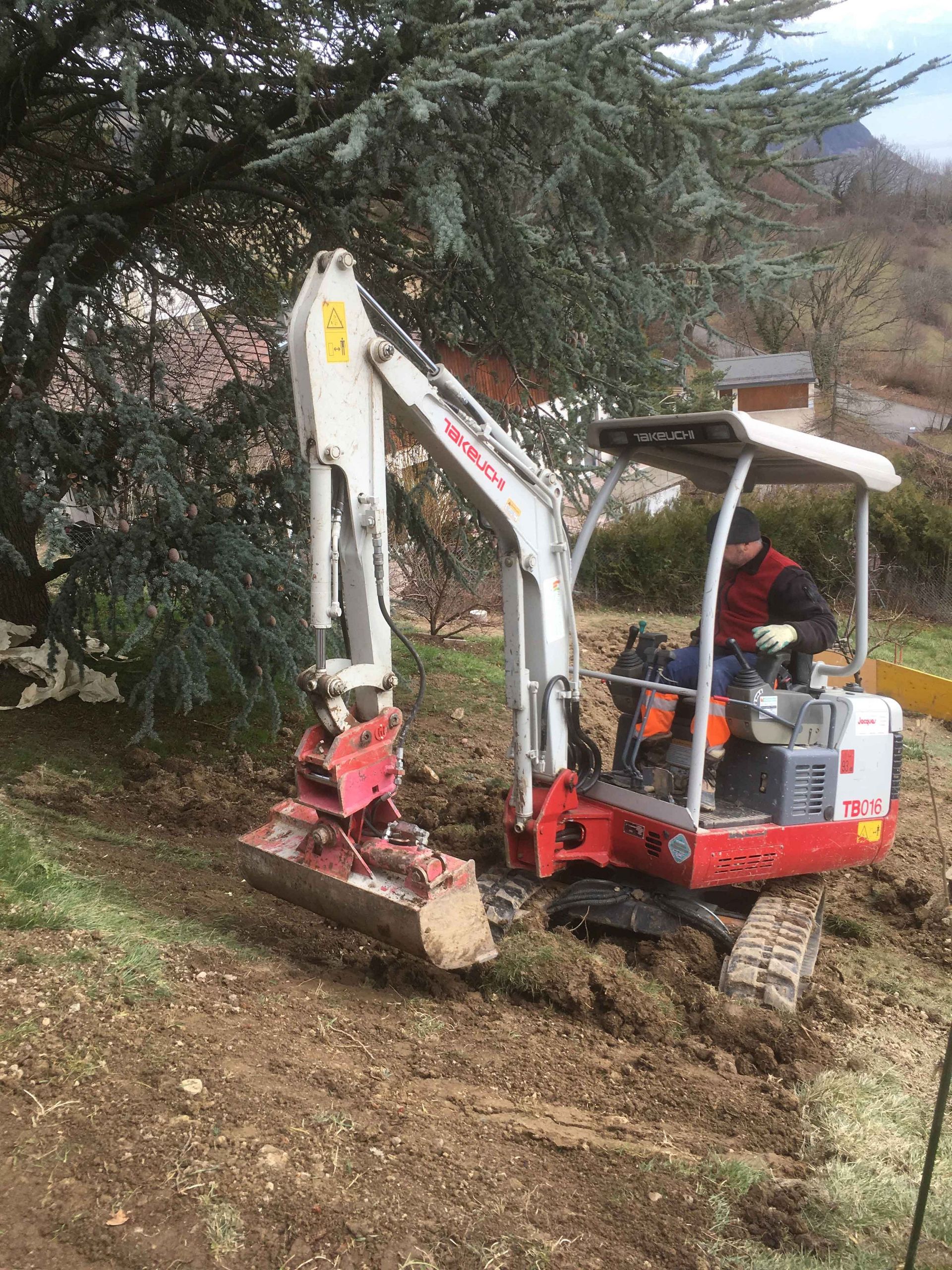 Jacques-Freymond---maçonnerie,-terrasement,-carrelages-et-dalles