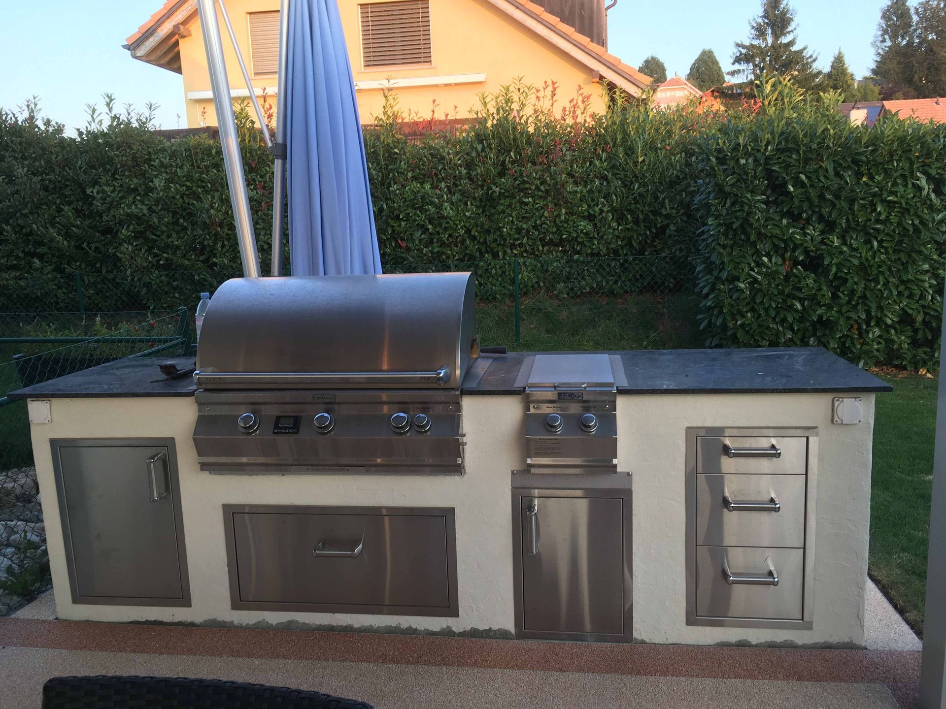 Jacques Freymond - maçonnerie - terrassement - carrelages - dalles - Belmont