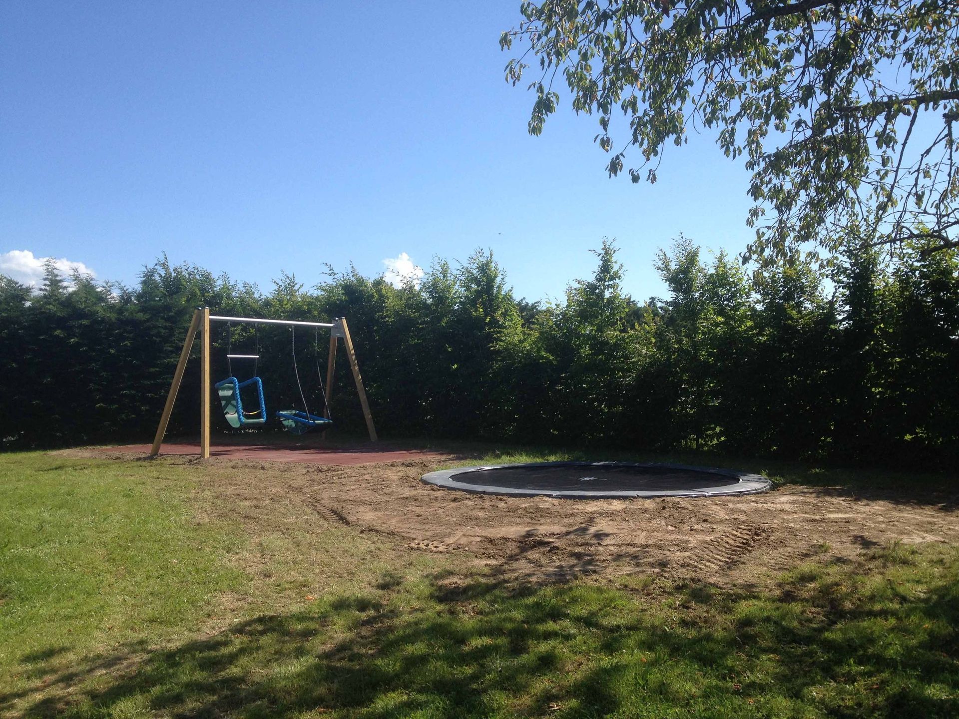 Jacques Freymond - maçonnerie - terrassement - carrelages - dalles - Belmont