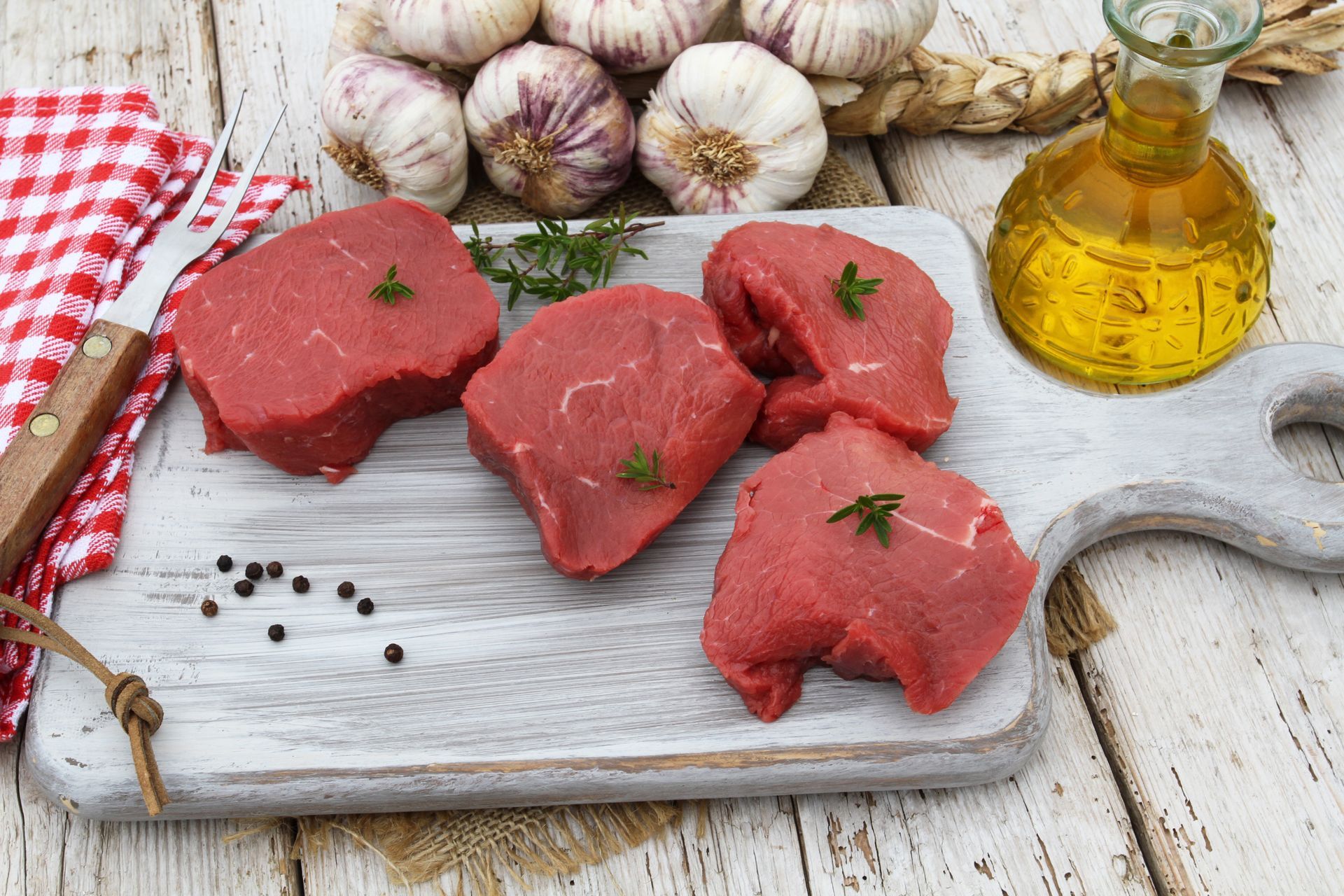 Des pavés de bœuf.