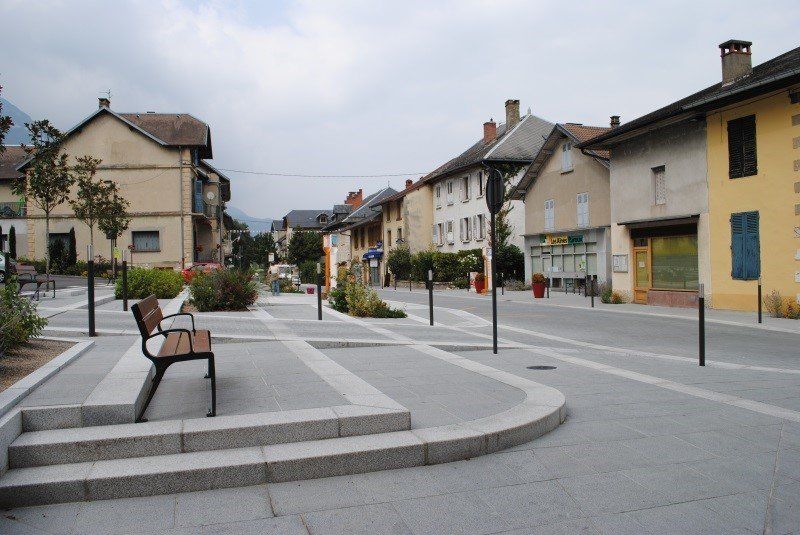 Centre Bourg à Le Bourget-du-Lac (73)