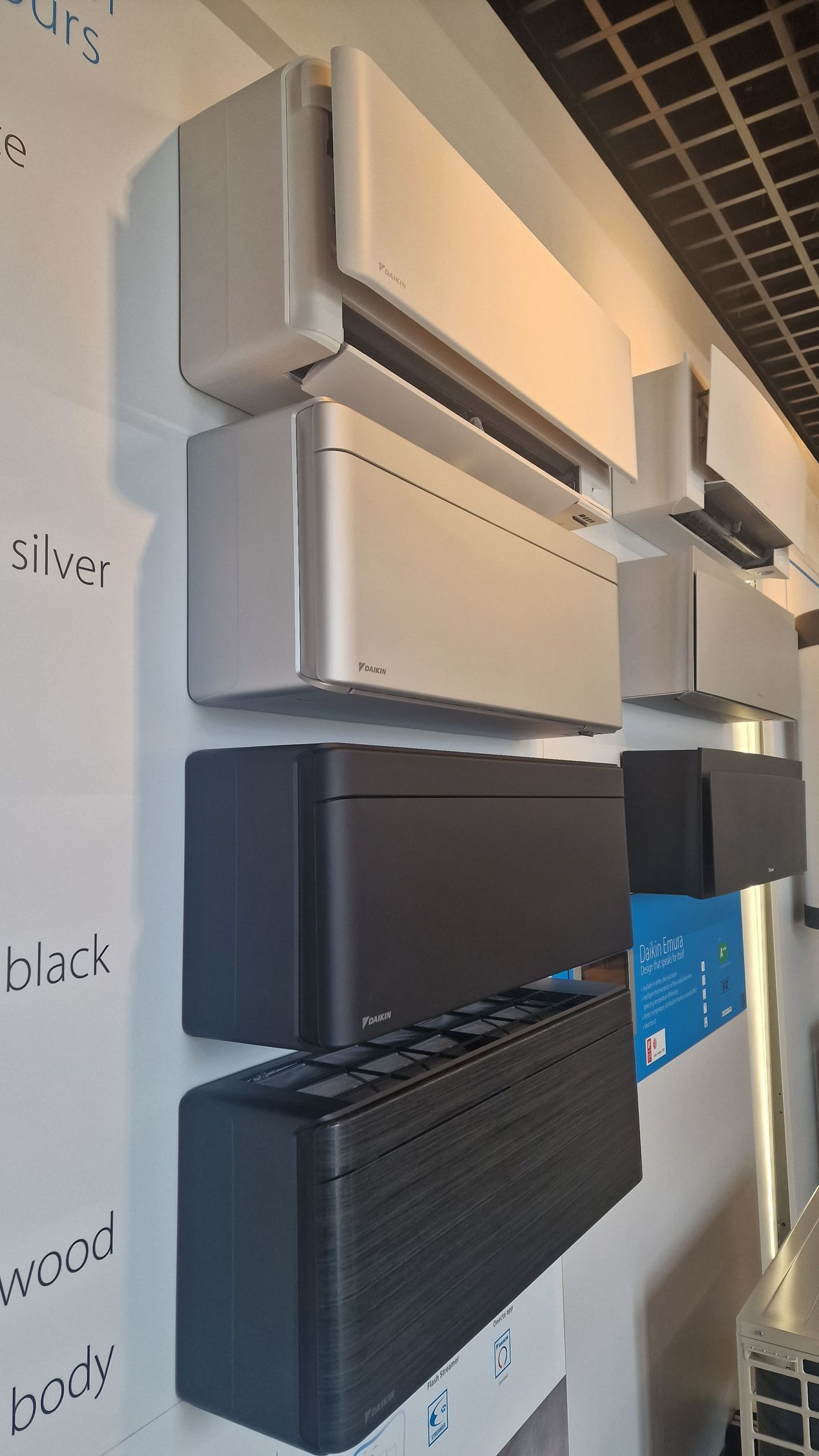 Modèle de climatiseur de différents coloris