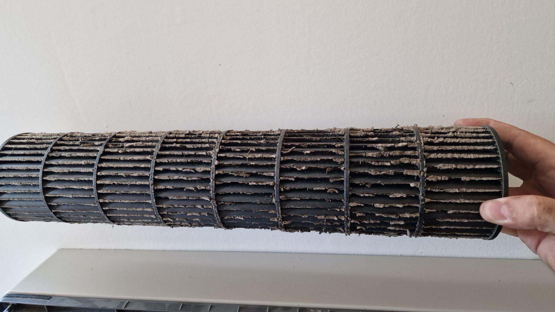 Filtre d'une clim encrassé