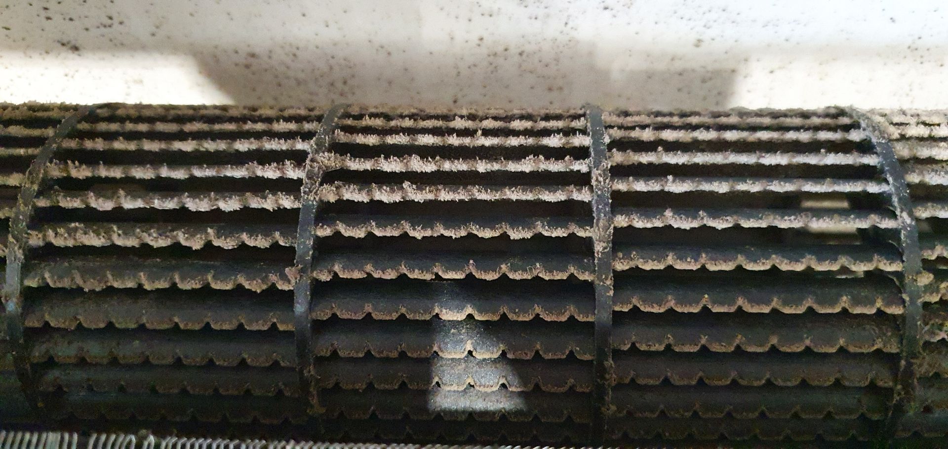 Climatiseur poussiéreux