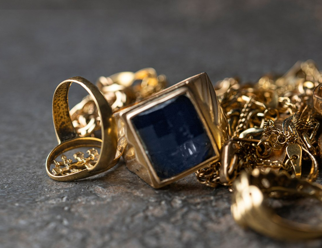 Bagues et bijoux en or