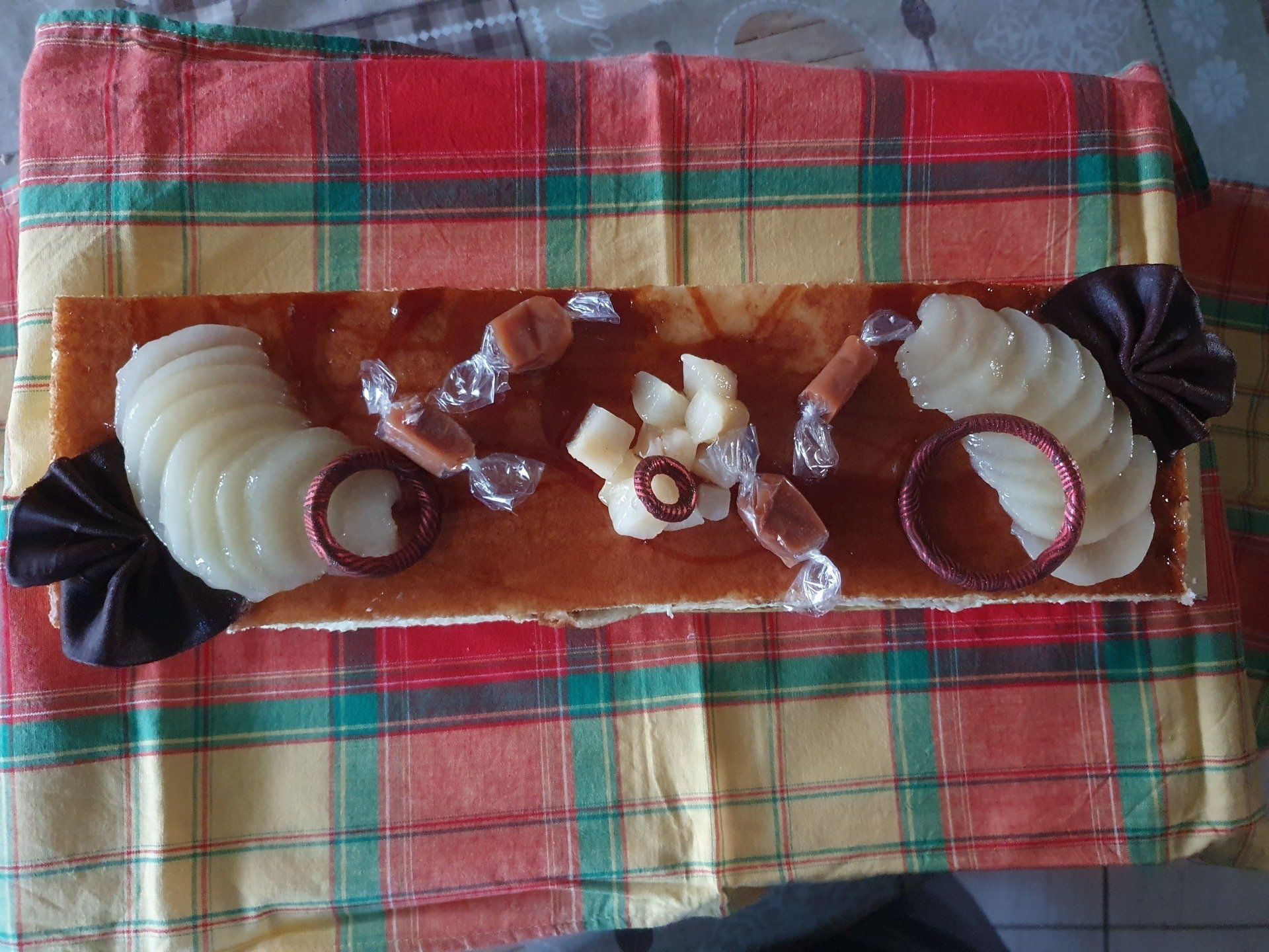 Entremets poire et caramel