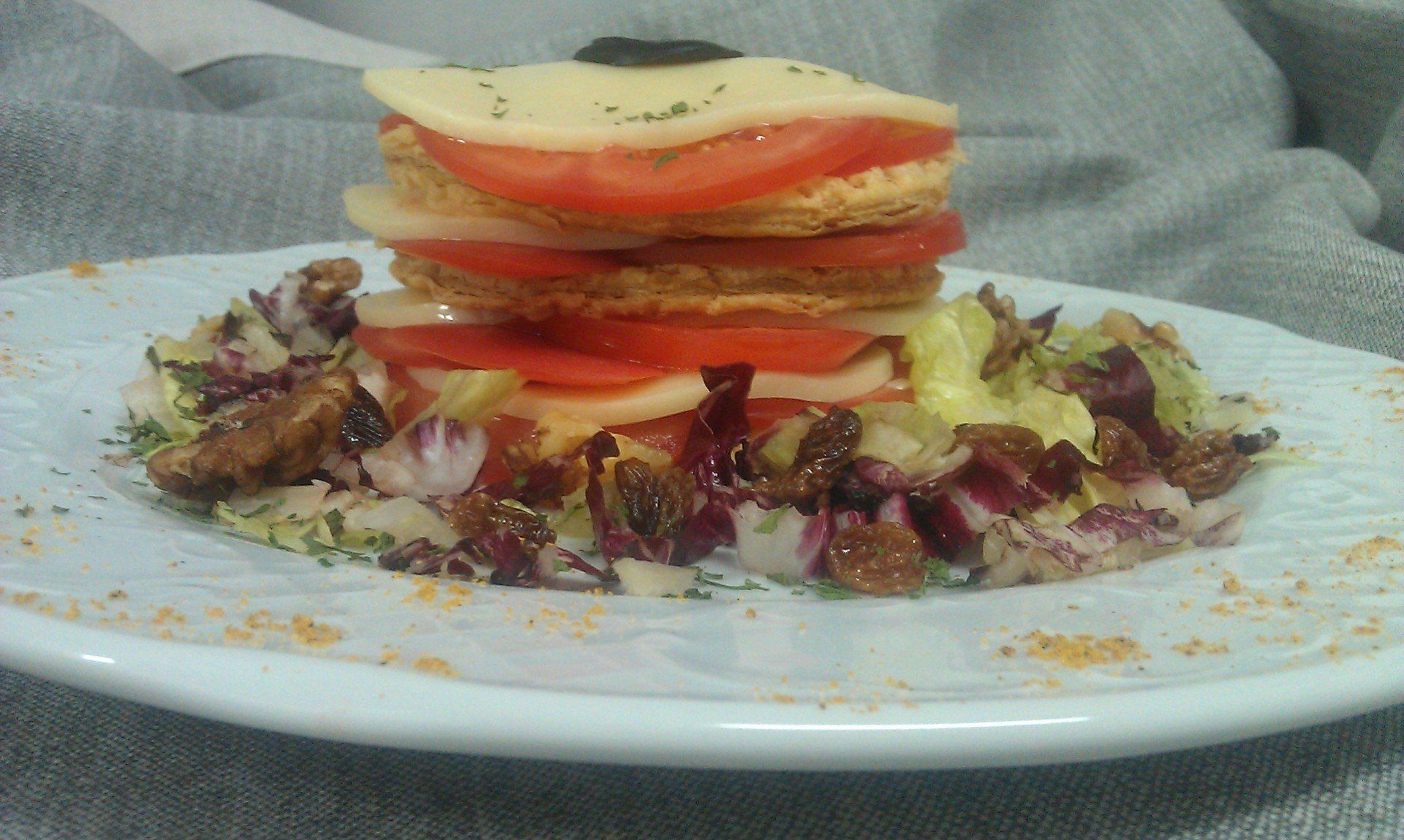 Entrée à base de tomate
