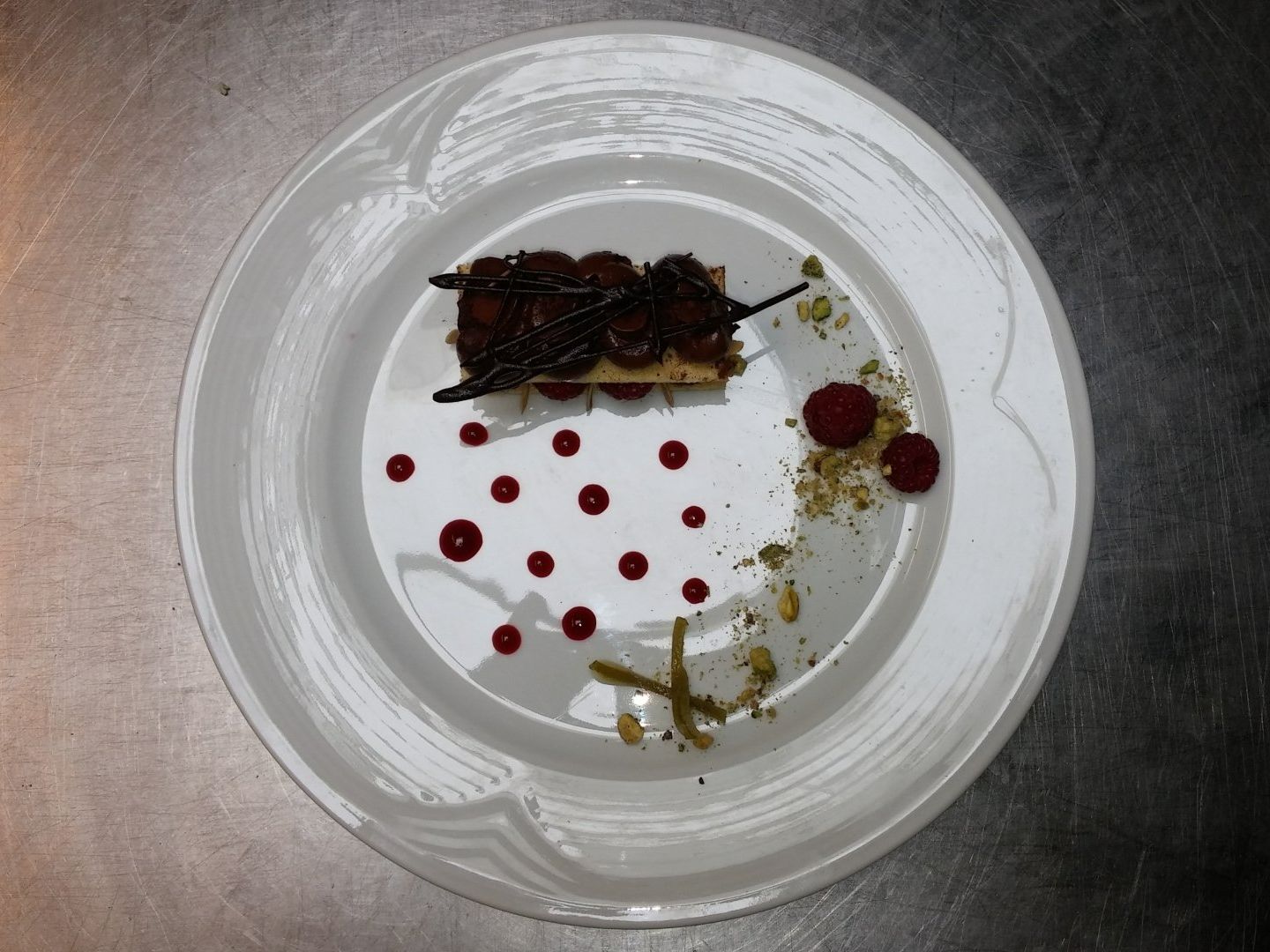 Dessert à base de chocolat et framboise