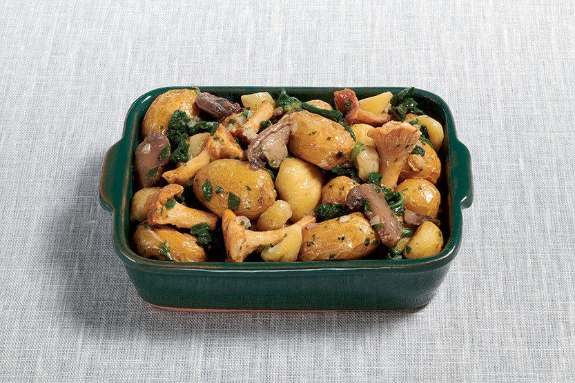 Pommes de terre mitraille aux châtaignes et girolles