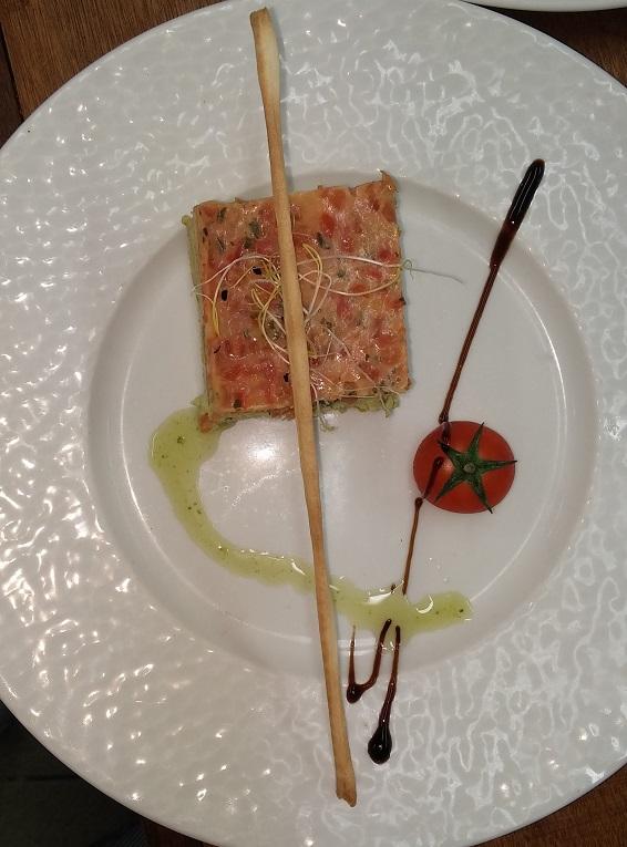 Tartare d'avocat et rillette de saumon