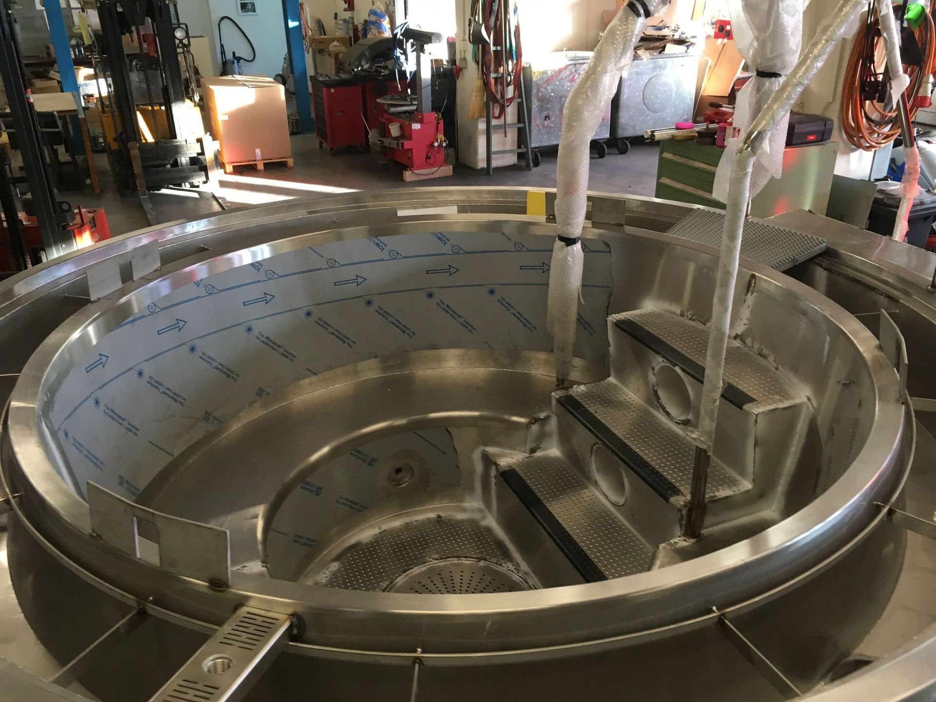 Poolbau - Chrom Nickel Bearbeitung - Wellnessbereich - Wanner Mech AG - Neuhausen 8