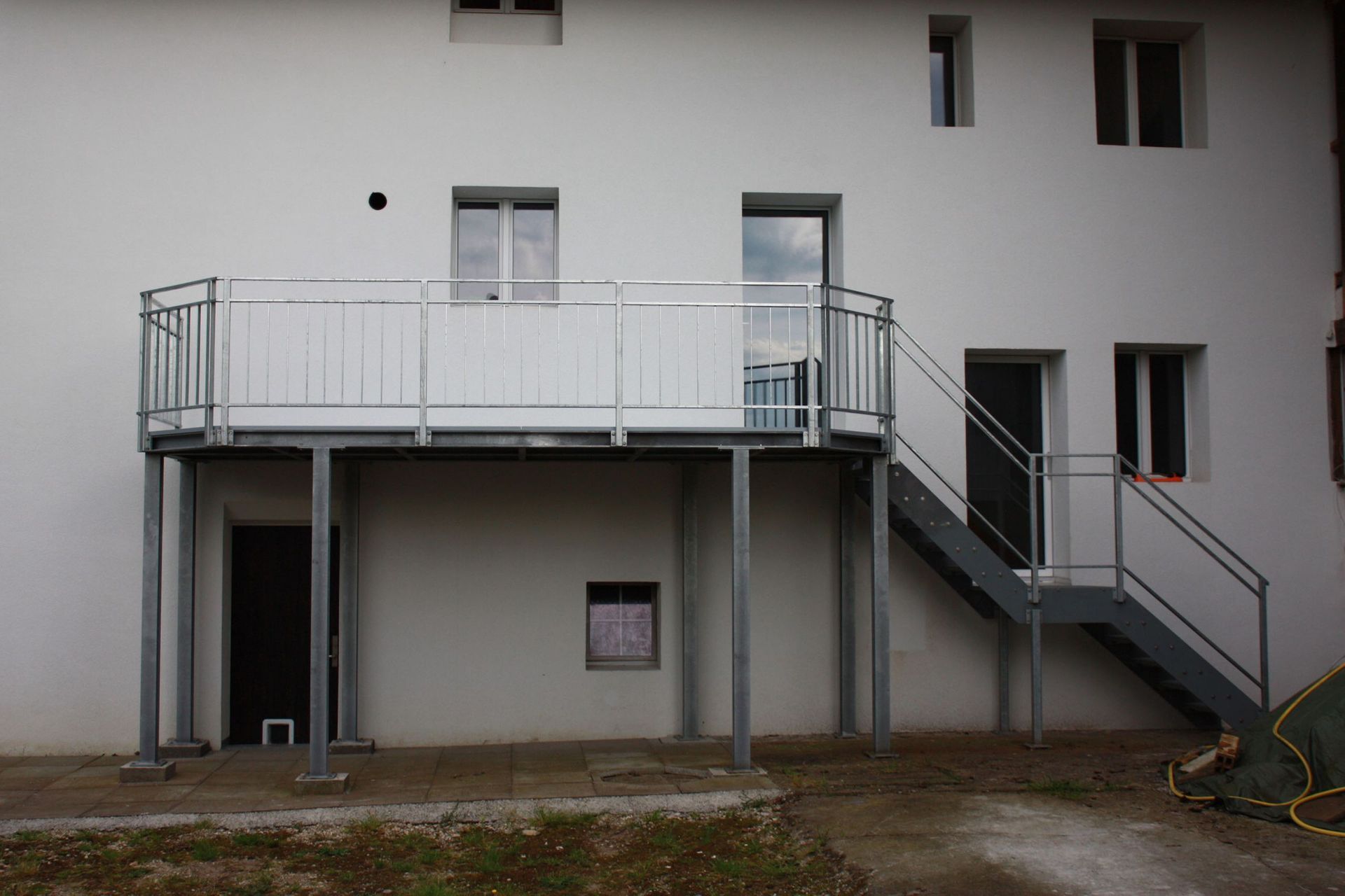 Stahltreppen- und Balkonbau - Wanner Mech AG - Neuhausen 1