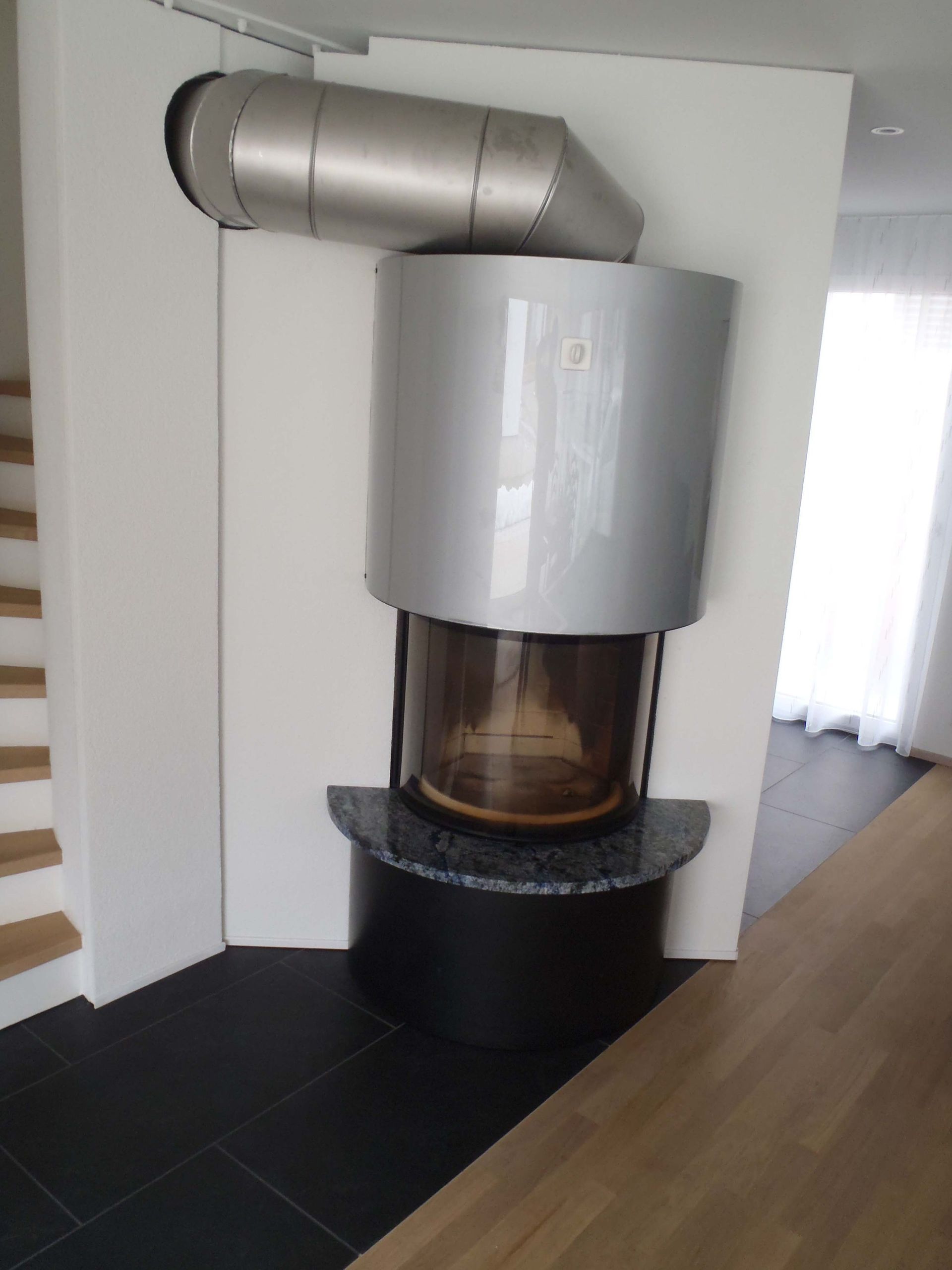 Schwenkbares Cheminée - Sonderanfertigungen - Engineerin - Wanner Mech AG - Neuhausen 3