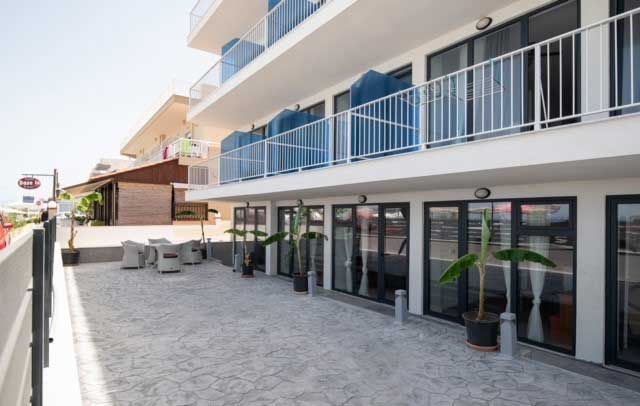 DODOS SEAVIEW STUDIOS