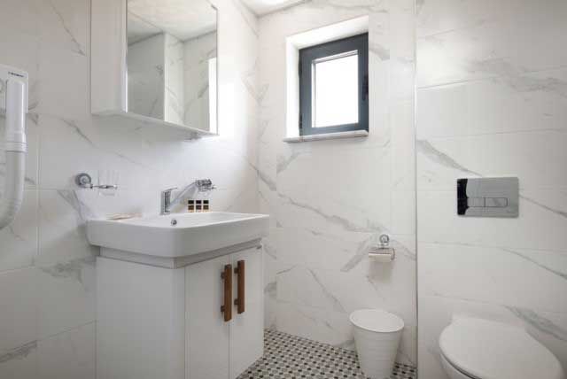 DODOS SEAVIEW STUDIOS