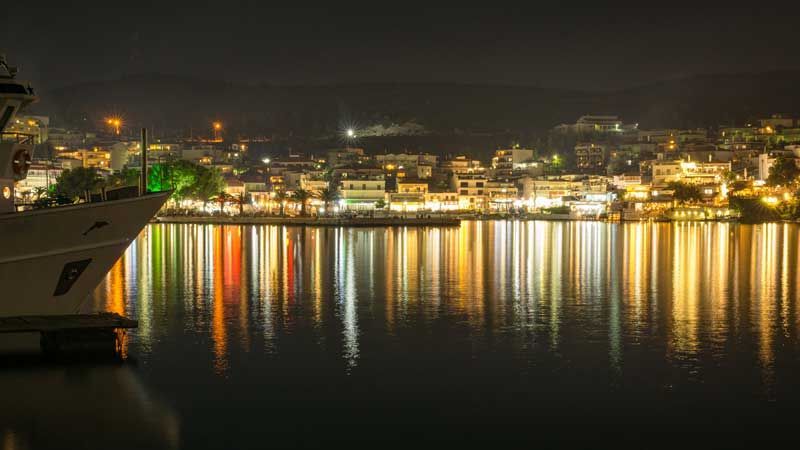 Ο Νεός Μαρμαράς