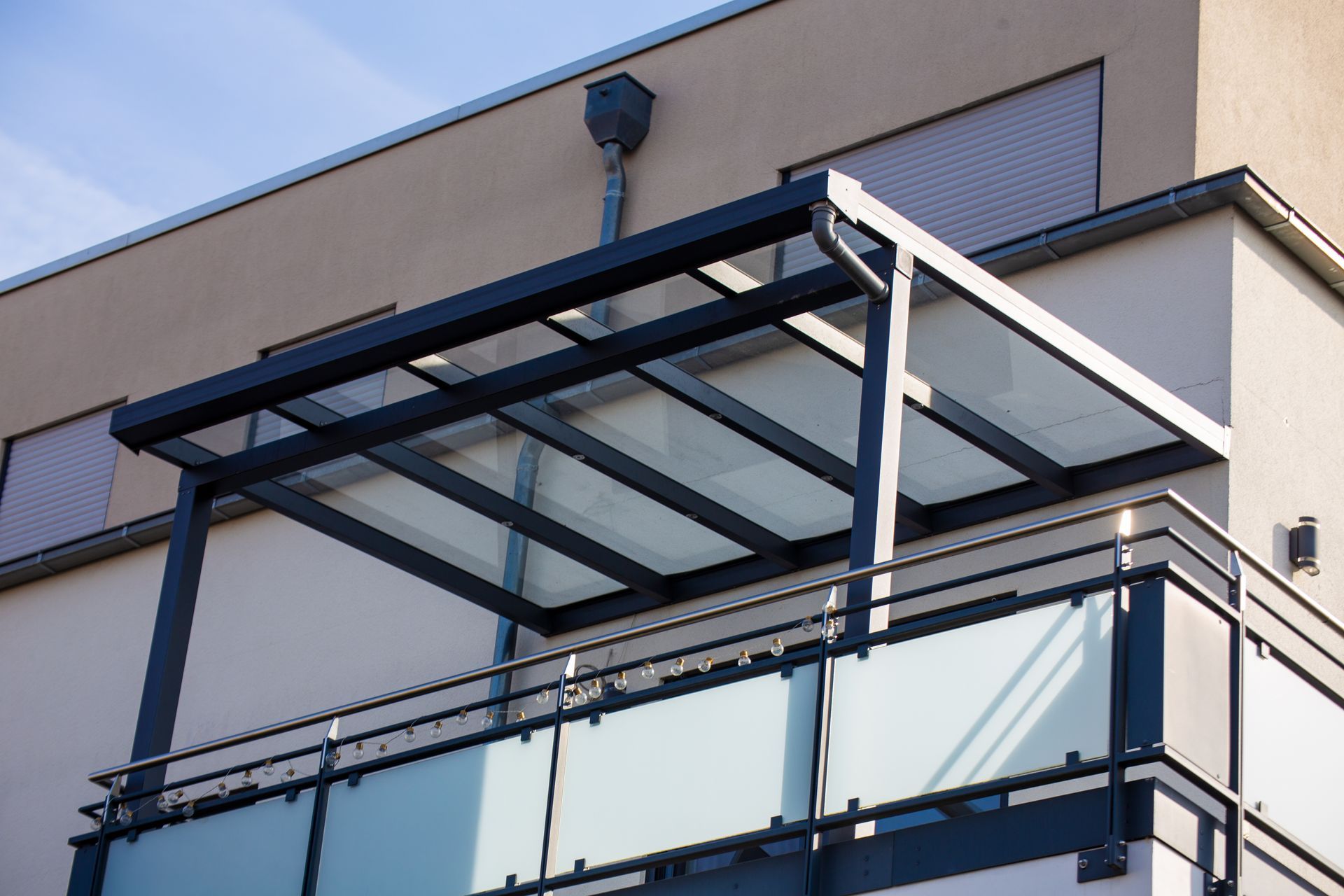 Avancée de toit en aluminium