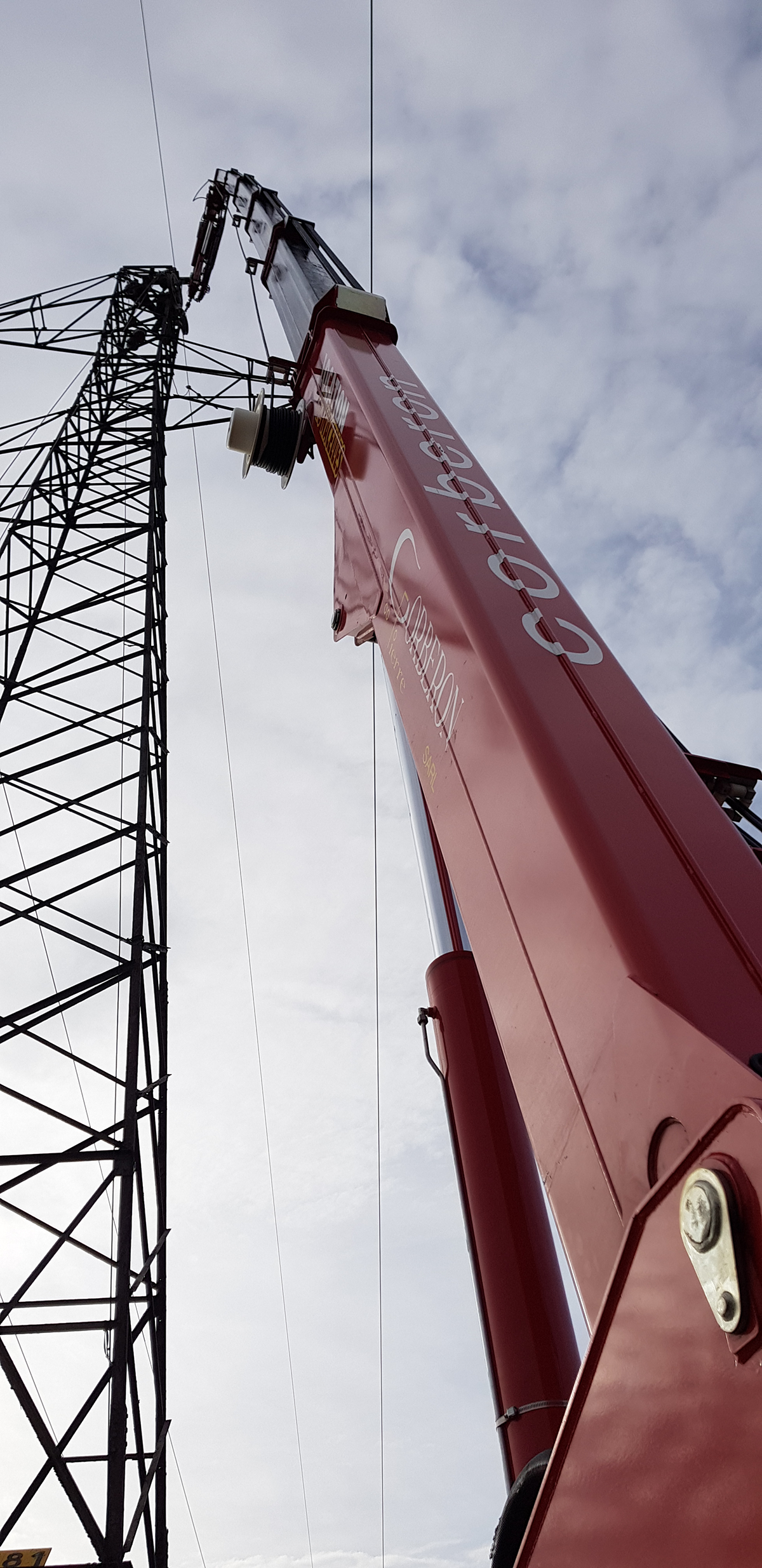 Réalisation secteur maintenance réseaux et installations électriques 4