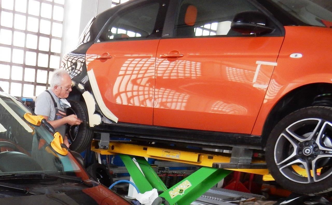 Cambio pneumatici - Carrozzeria Verga