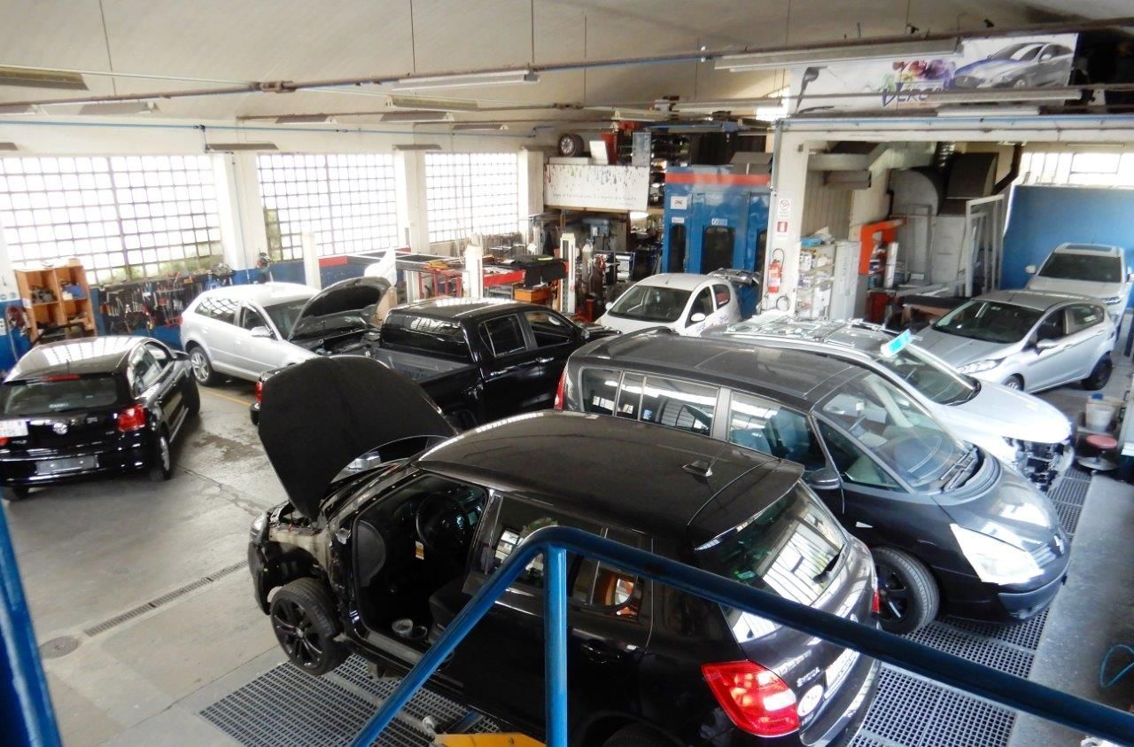 Sistemazione motore - Carrozzeria Verga