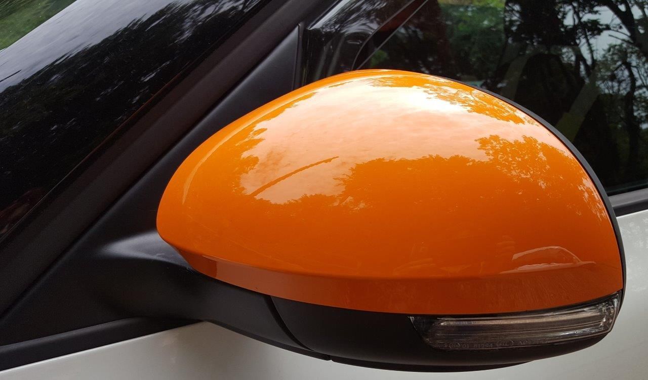 Specchietto arancione - Carrozzeria Verga
