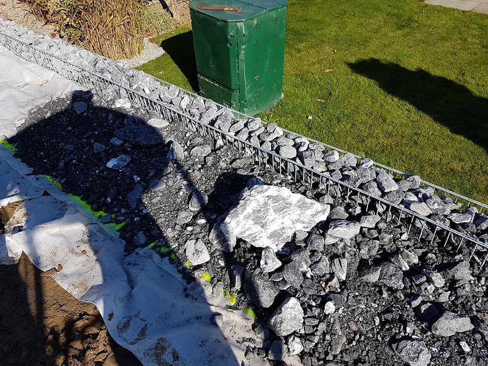 Gartenarbeit von der Krucker Garten GmbH