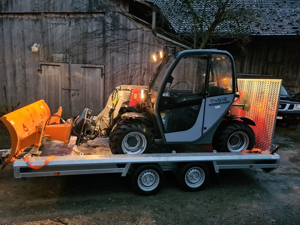 Maschine für Winterdienst, Foto von der Krucker Garten GmbH