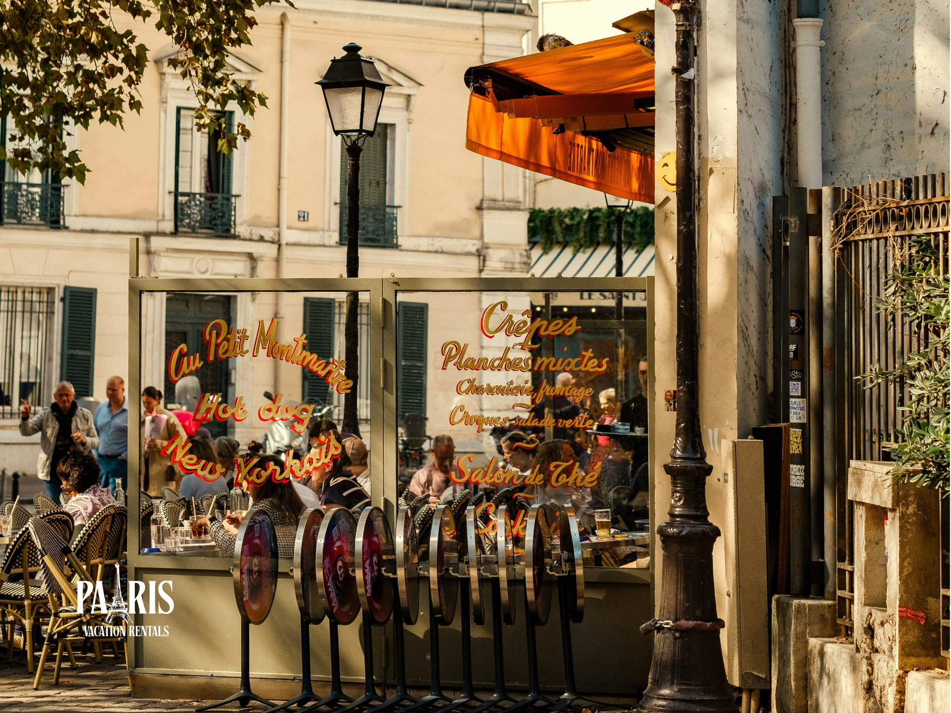 Charming Outdoor Café Scene in Paris