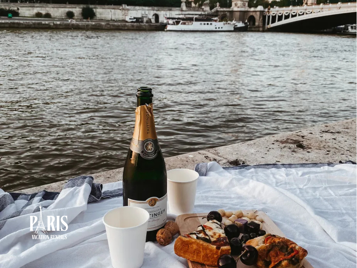 food left bank paris