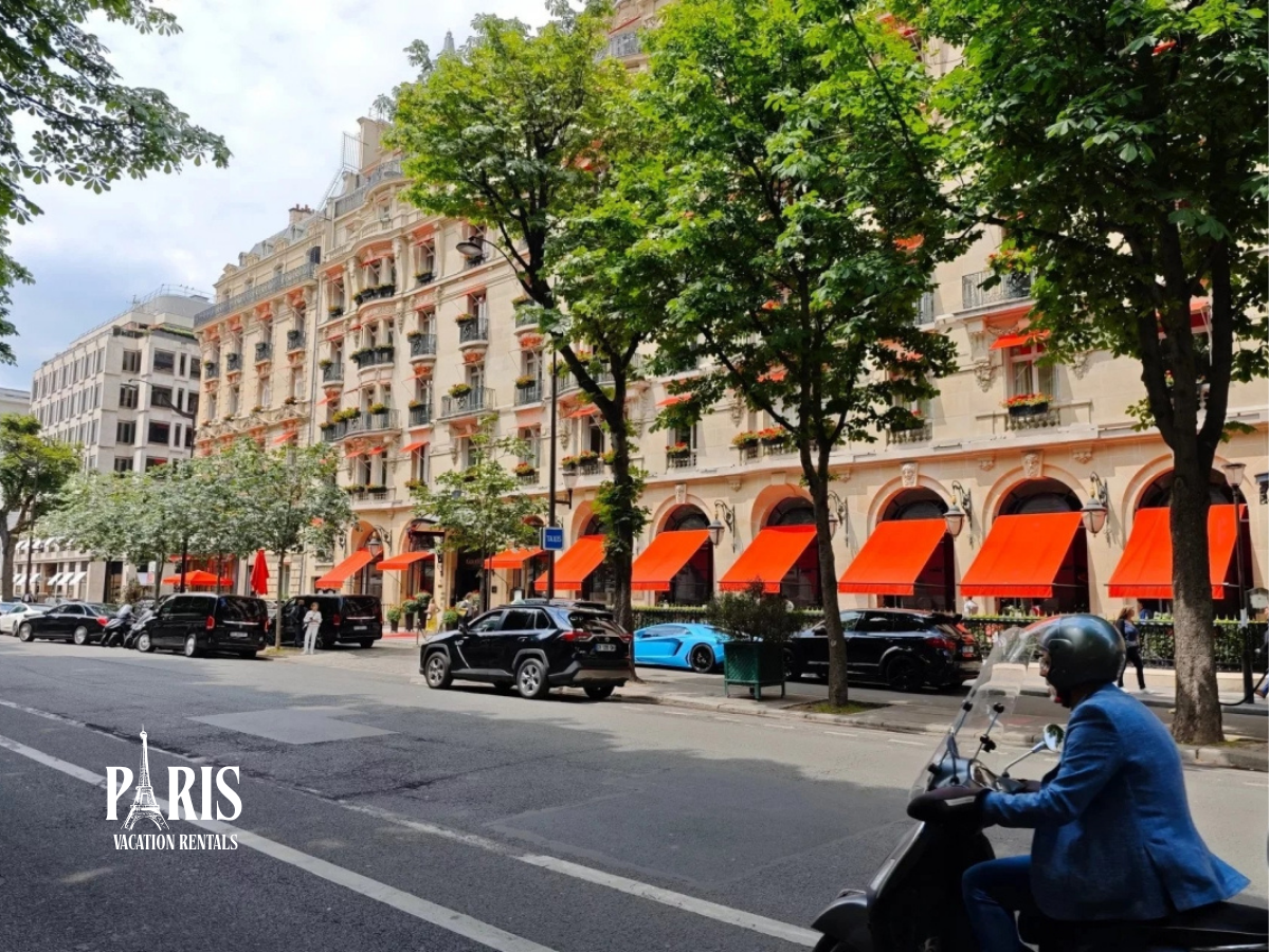 Avenue Montaigne paris