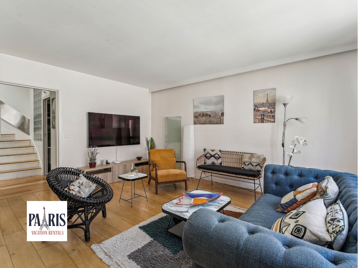 Apartment Living Room of Paris Vacation Rentals 