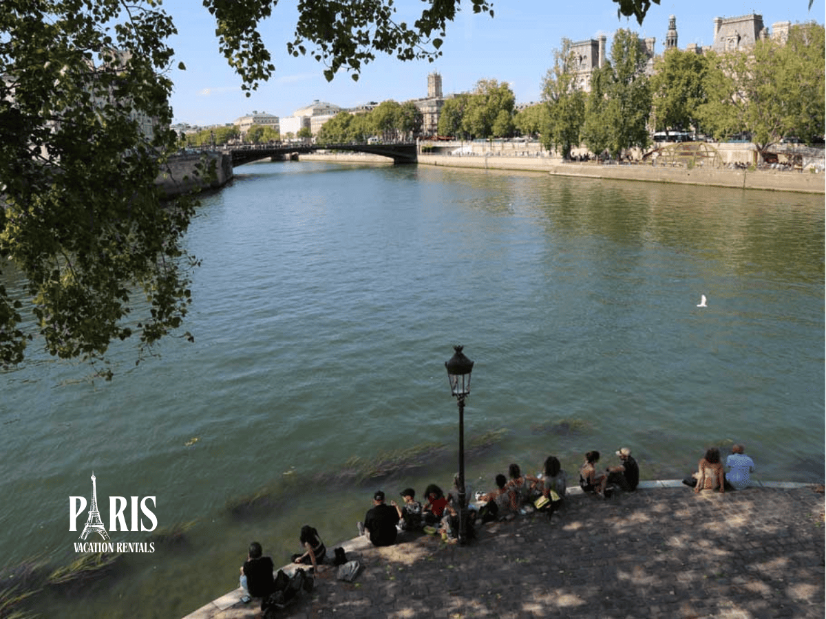 Île Saint-Louis Quaint Corners