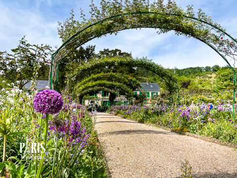 Best Giverny and Versailles Tours